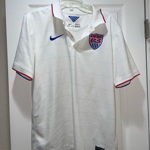 Nike White with blue and red hem men’s team USA soccer polo shirt